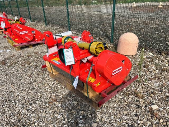 Maschio Gaspardo Brava 120 3P Fix - Žolės smulkintuvas: foto 1 Maschio Gaspardo Brava 120 3P Fix - Žolės smulkintuvas: foto 1