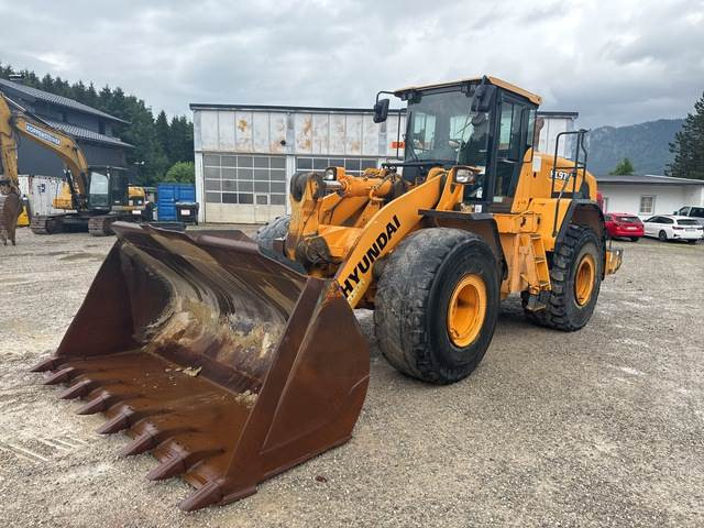 Hyundai HL970 - Ratinis krautuvas: foto 1 Hyundai HL970 - Ratinis krautuvas: foto 1