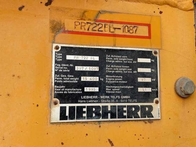 Liebherr PR722BL - Buldozeris: foto 5 Liebherr PR722BL - Buldozeris: foto 5