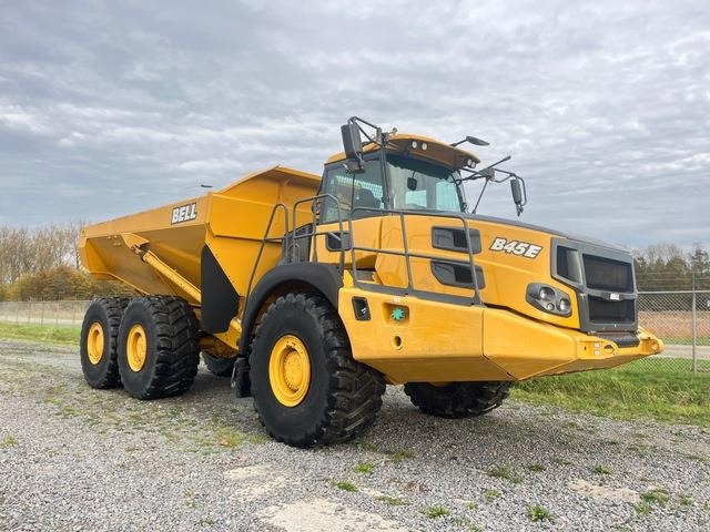 Bell B45E - Šarnyrinis savivartis: foto 4 Bell B45E - Šarnyrinis savivartis: foto 4