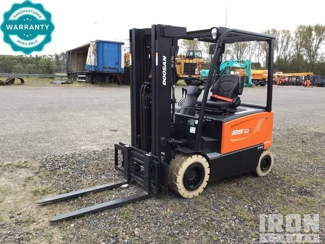 Doosan B25X-7 PLUS - Elektrinis krautuvas: foto 1 Doosan B25X-7 PLUS - Elektrinis krautuvas: foto 1