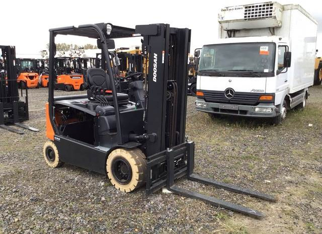 Doosan B25X-7 PLUS - Elektrinis krautuvas: foto 4 Doosan B25X-7 PLUS - Elektrinis krautuvas: foto 4
