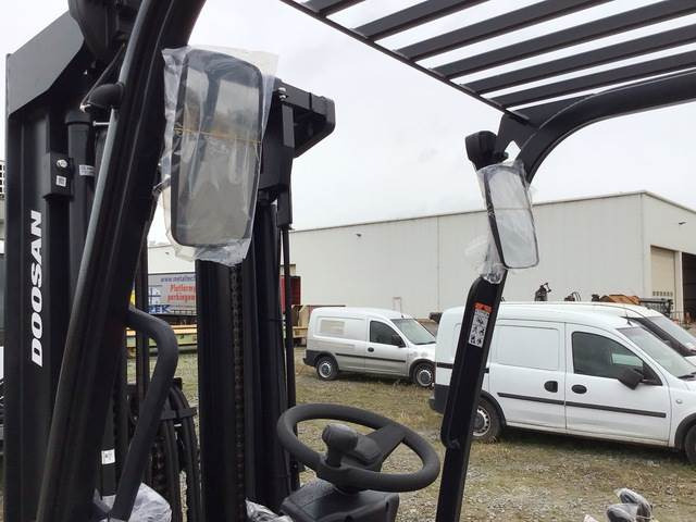 Elektrinis krautuvas Doosan B35X-7 PLUS: foto 10