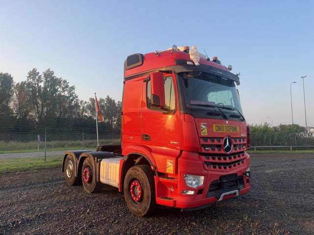 Mercedes-Benz Arocs 2751 - Vilkikas: foto 4 Mercedes-Benz Arocs 2751 - Vilkikas: foto 4