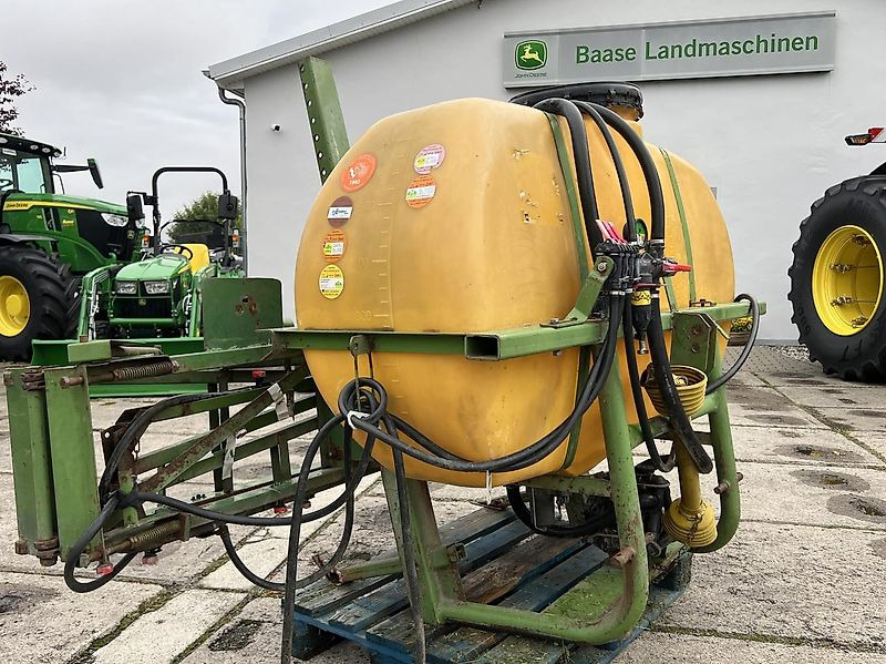 Amazone US602 12m - Pakabinamas purkštuvas: foto 1 Amazone US602 12m - Pakabinamas purkštuvas: foto 1