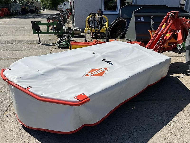 Kuhn GMD 280-FF SEHR GUT - Šienapjovė: foto 2 Kuhn GMD 280-FF SEHR GUT - Šienapjovė: foto 2