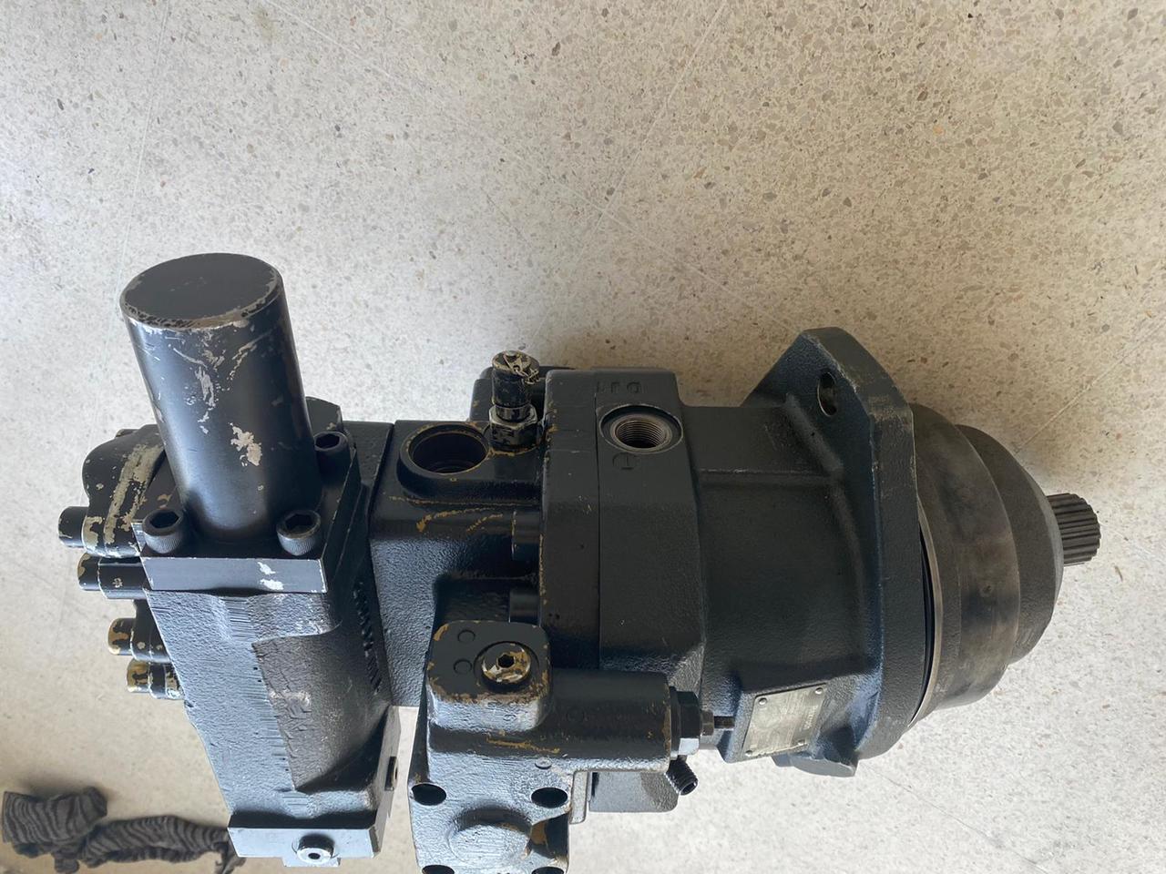 BOSCH / REXROTH A6VE160HD1D/63W-VZL38000B-Y - Hidraulinis variklis - Statybinė technika: foto 2 BOSCH / REXROTH A6VE160HD1D/63W-VZL38000B-Y - Hidraulinis variklis - Statybinė technika: foto 2