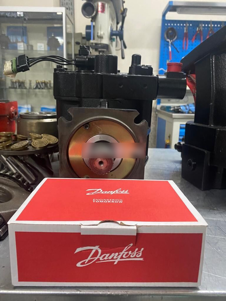 Danfoss MOOG Valfi Sauer-Danfoss MCV116G4201 for BOMAG construction roller - Hidraulika - Volas: foto 2 Danfoss MOOG Valfi Sauer-Danfoss MCV116G4201 for BOMAG construction roller - Hidraulika - Volas: foto 2