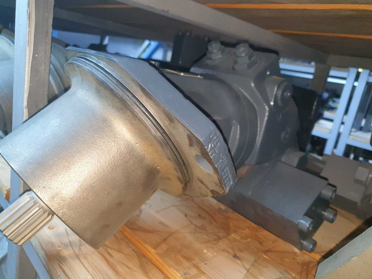 REXROTH R902018486 A2FE107 / 61W - VZL181 - K - Hidraulinis variklis - Statybinė technika: foto 1 REXROTH R902018486 A2FE107 / 61W - VZL181 - K - Hidraulinis variklis - Statybinė technika: foto 1