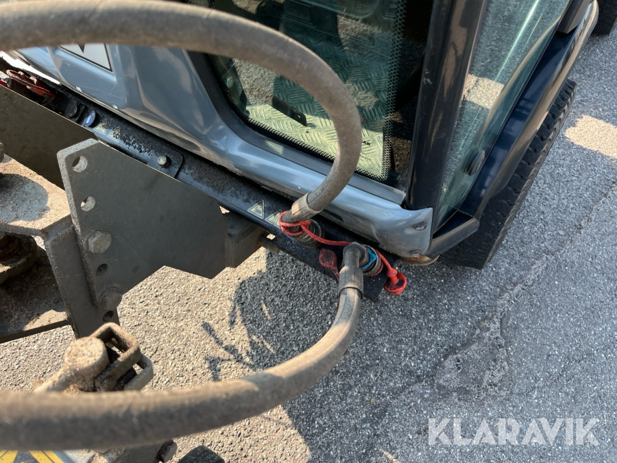 Komunalinis traktorius Redskabsbærer KARCHER MIC 34C Professional: foto 12