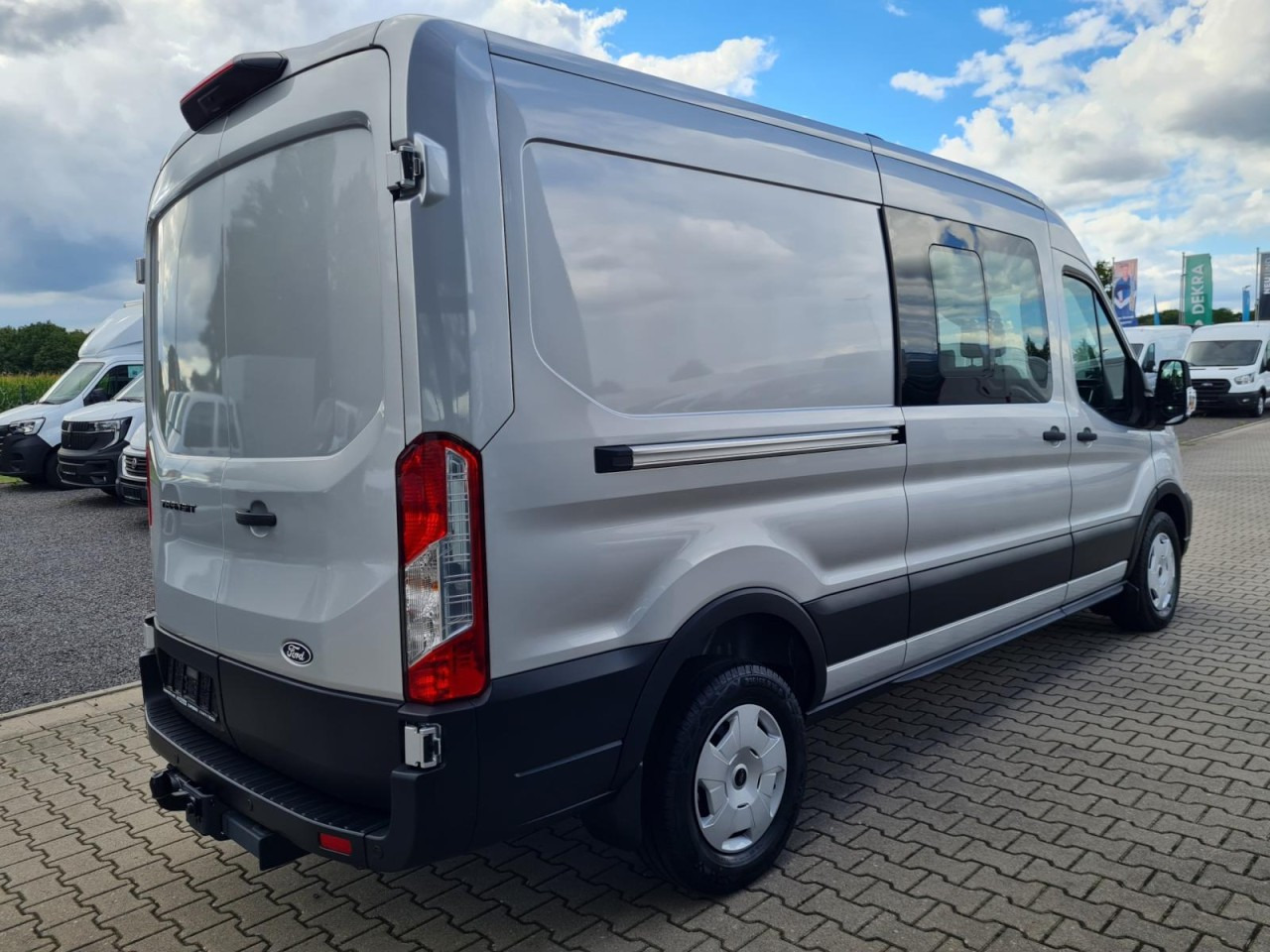 Ford Transit 3,5t Kasten Doka TDCi L3 Trend AHK PDC KAMERA - Krovininis mikroautobusas, Komercinis automobilis su dviguba kabina: foto 4 Ford Transit 3,5t Kasten Doka TDCi L3 Trend AHK PDC KAMERA - Krovininis mikroautobusas, Komercinis automobilis su dviguba kabina: foto 4