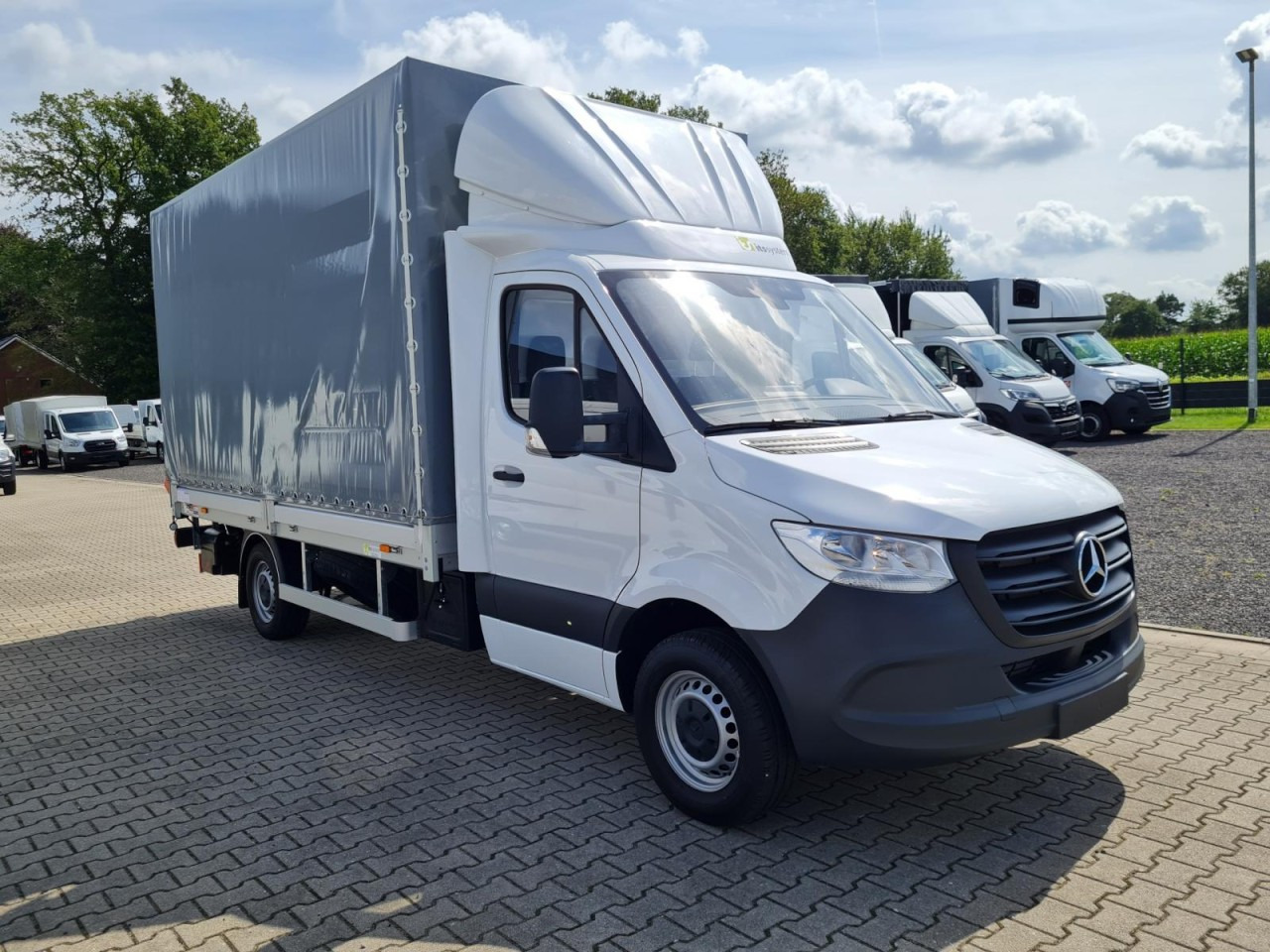 Mercedes-Benz Sprinter 315 RWD Pritsche Schiebe Plane LBW KLIMA TEMPOMAT - Tentinis mikroautobusas: foto 4 Mercedes-Benz Sprinter 315 RWD Pritsche Schiebe Plane LBW KLIMA TEMPOMAT - Tentinis mikroautobusas: foto 4