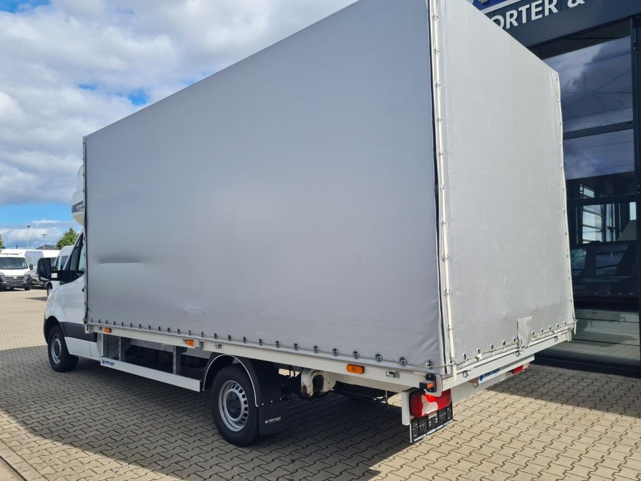 Tentinis mikroautobusas Mercedes-Benz Sprinter 317 CDI Pritsche Plane Schlafkab. RWD: foto 8