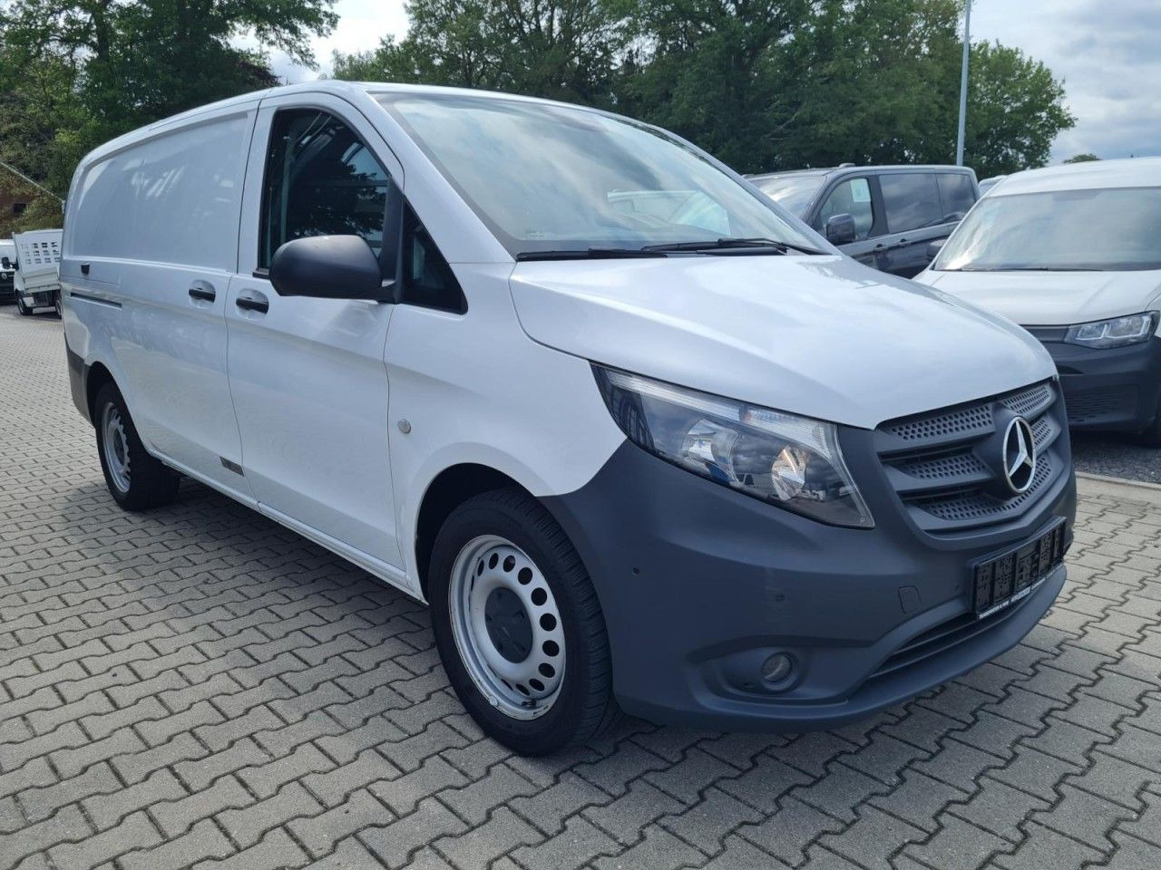 Mercedes-Benz Vito 116 Cdi Kühlkasten Stand + Fahrkühl. lang - Furgonas šaldytuvas: foto 4 Mercedes-Benz Vito 116 Cdi Kühlkasten Stand + Fahrkühl. lang - Furgonas šaldytuvas: foto 4