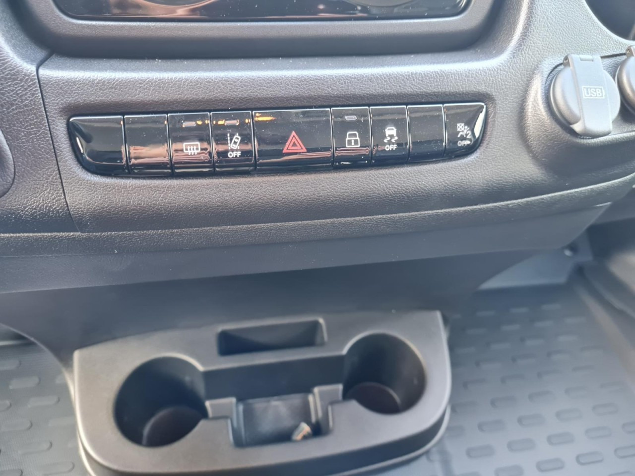 Bortinis automobilis Opel Movano 3,5t Doka 2.2 HDI 140 L3 verstärkt AHK: foto 15