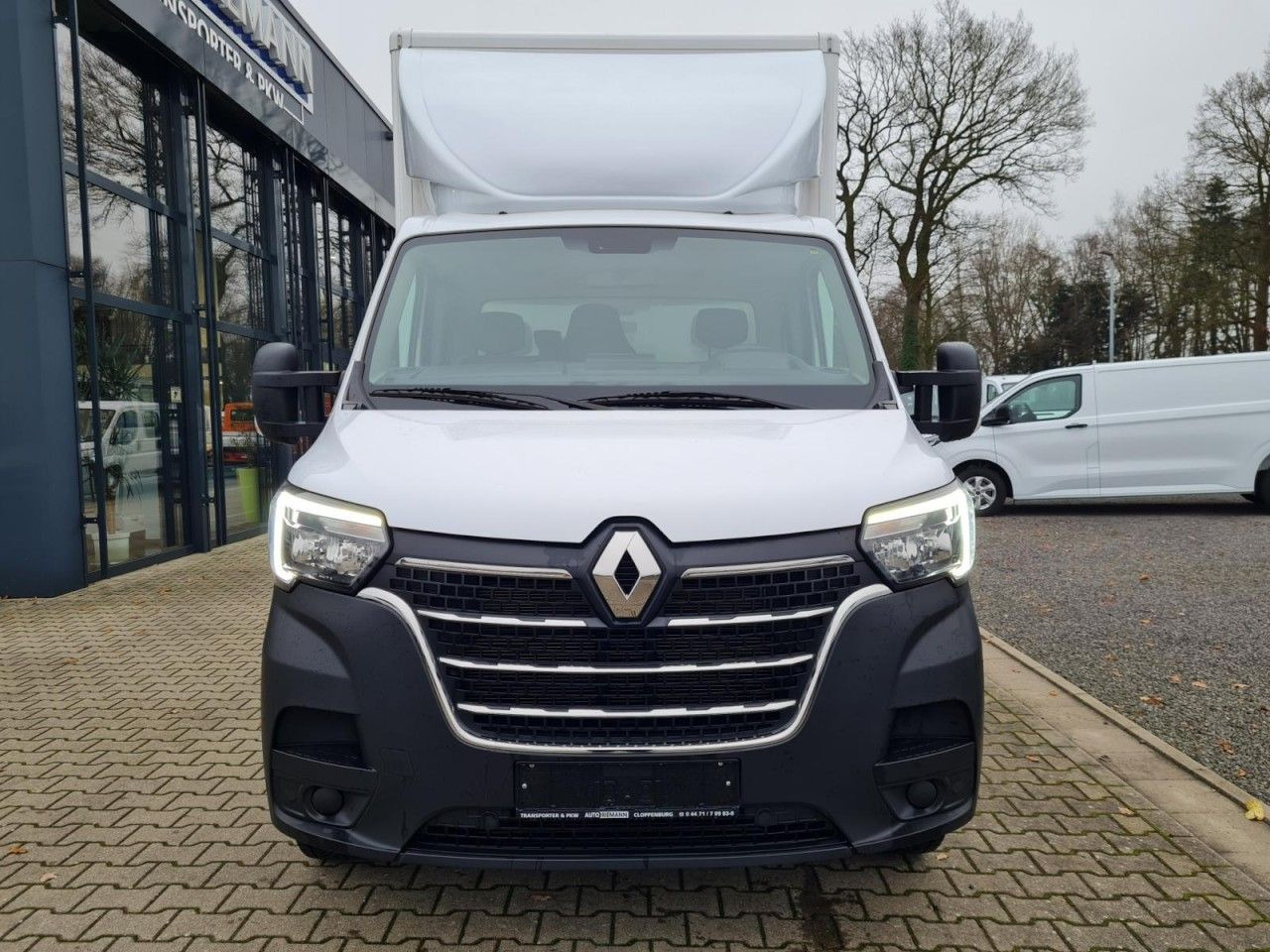 Renault Master 3,5t Koffer dCi 165 mit 10 Pal. Plätze - Furgonas su krovinių dėže: foto 3 Renault Master 3,5t Koffer dCi 165 mit 10 Pal. Plätze - Furgonas su krovinių dėže: foto 3