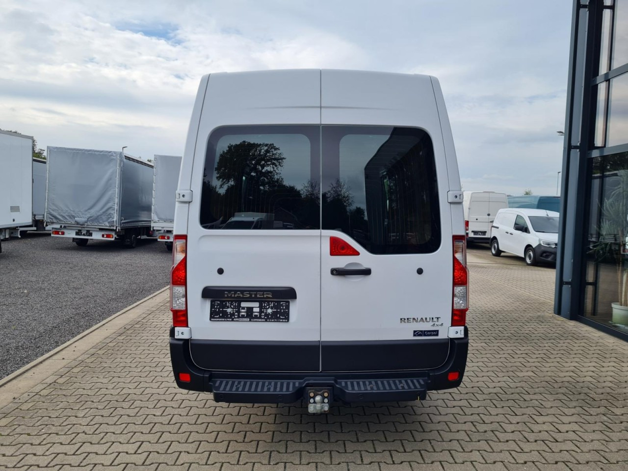 Renault Master 35 Kasten LR Doka 6-Sitze 4x4 Allrad AHK KLIMA PDC - Krovininis mikroautobusas, Komercinis automobilis su dviguba kabina: foto 5 Renault Master 35 Kasten LR Doka 6-Sitze 4x4 Allrad AHK KLIMA PDC - Krovininis mikroautobusas, Komercinis automobilis su dviguba kabina: foto 5