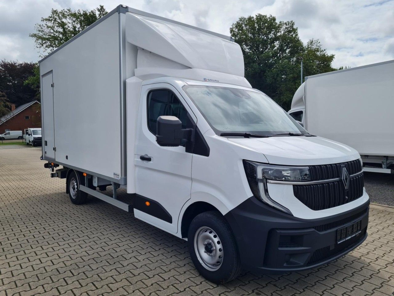 Renault Master 35 New Möbel Koffer LBW KLIMA TEMPOMAT - Furgonas su krovinių dėže: foto 3 Renault Master 35 New Möbel Koffer LBW KLIMA TEMPOMAT - Furgonas su krovinių dėže: foto 3