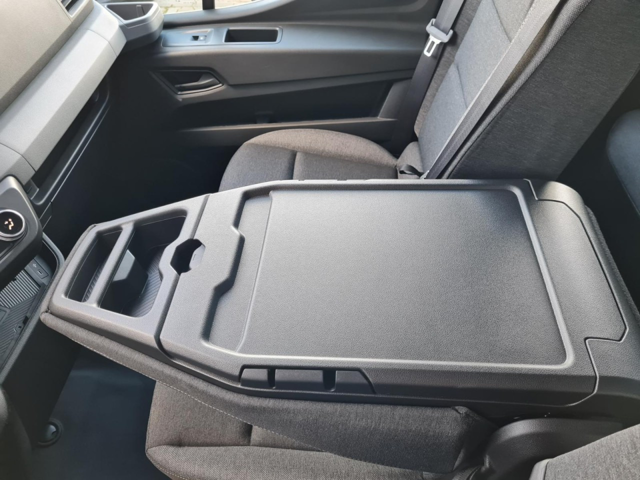 Bortinis automobilis, Komercinis automobilis su dviguba kabina Renault Master New 3,5t Doka dCi 170 L3H1 Lang: foto 17