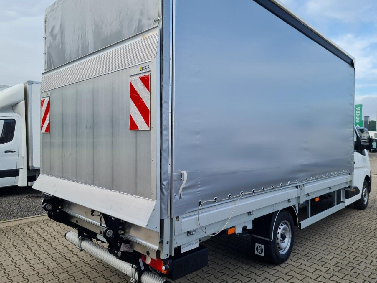 Renault Master Pritsche Schiebe Plane LBW 10 Pal. Luftfe - Tentinis mikroautobusas: foto 4 Renault Master Pritsche Schiebe Plane LBW 10 Pal. Luftfe - Tentinis mikroautobusas: foto 4