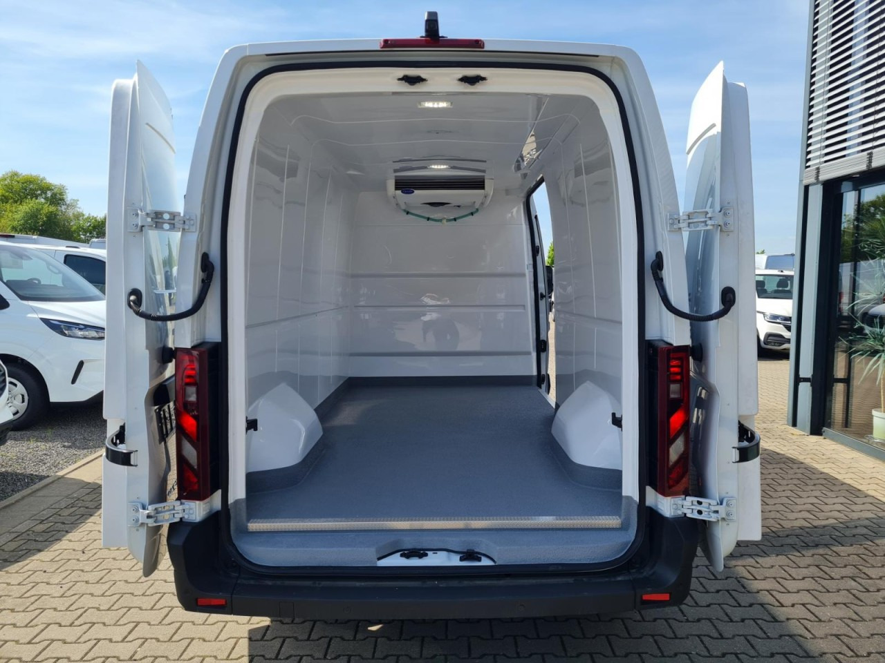 Renault New Master 35 Kühlkasten Carrier L3H2 KAMERA KLIMA - Furgonas šaldytuvas: foto 5 Renault New Master 35 Kühlkasten Carrier L3H2 KAMERA KLIMA - Furgonas šaldytuvas: foto 5