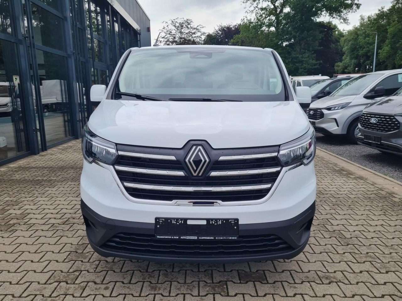 Renault Trafic Kühlkasten 3.0t L2 KLIMA LED NAVI_APP TEM - Furgonas šaldytuvas: foto 2 Renault Trafic Kühlkasten 3.0t L2 KLIMA LED NAVI_APP TEM - Furgonas šaldytuvas: foto 2