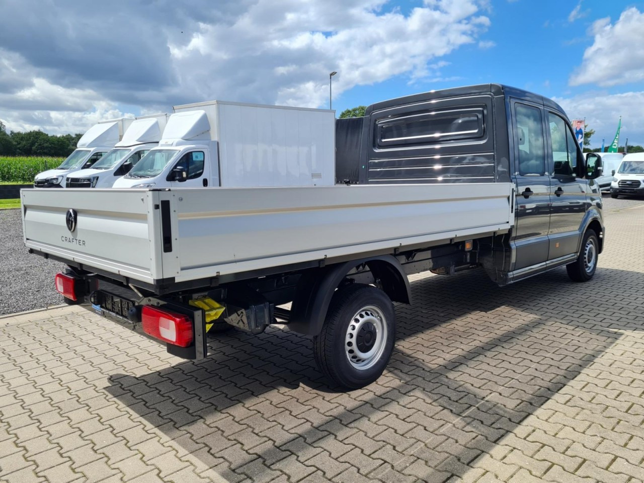 Volkswagen Crafter 35 DOKA 7-Sitze Maxi L4 KLIMA TEMPOMAT - Bortinis automobilis, Komercinis automobilis su dviguba kabina: foto 5 Volkswagen Crafter 35 DOKA 7-Sitze Maxi L4 KLIMA TEMPOMAT - Bortinis automobilis, Komercinis automobilis su dviguba kabina: foto 5