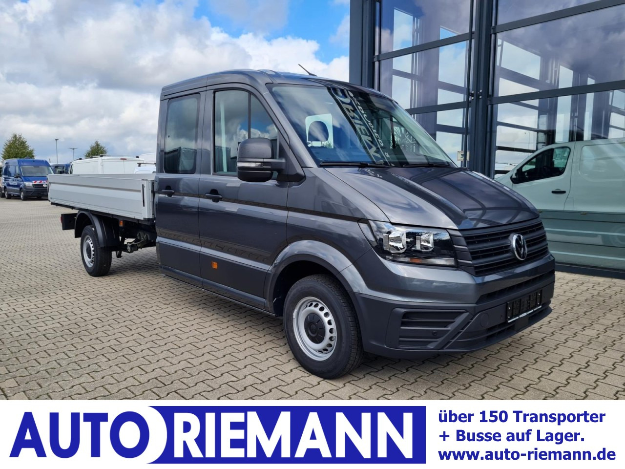 Volkswagen Crafter 35 Doka 7-Sitze MAXI L4 KLIMA TEMPOMAT - Bortinis automobilis, Komercinis automobilis su dviguba kabina: foto 1 Volkswagen Crafter 35 Doka 7-Sitze MAXI L4 KLIMA TEMPOMAT - Bortinis automobilis, Komercinis automobilis su dviguba kabina: foto 1