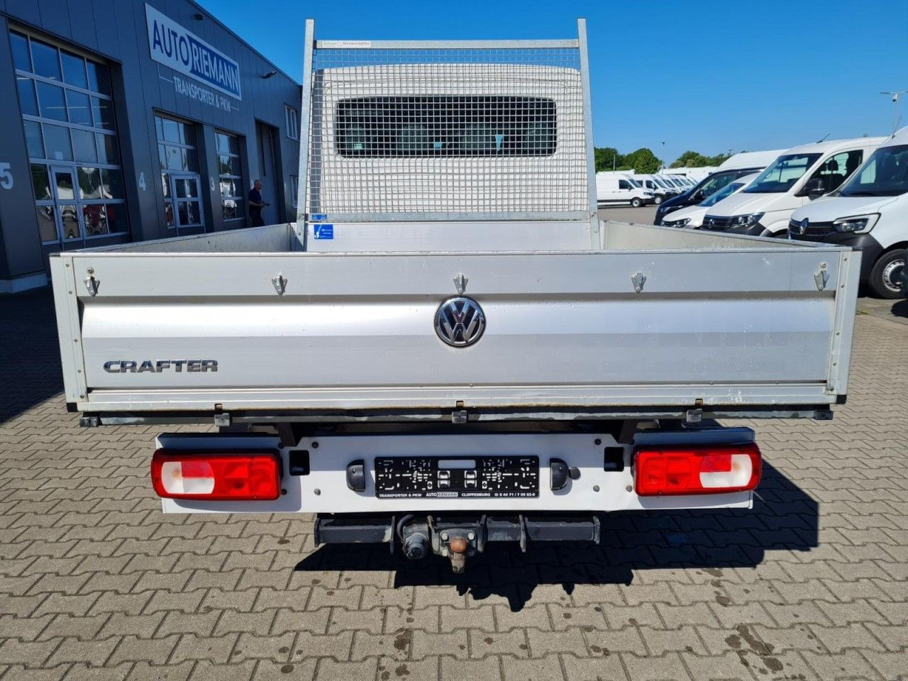 Volkswagen Crafter 35 Doka MR 7-Sitze AHK KLIMA KOMFORT - Bortinis automobilis: foto 5 Volkswagen Crafter 35 Doka MR 7-Sitze AHK KLIMA KOMFORT - Bortinis automobilis: foto 5