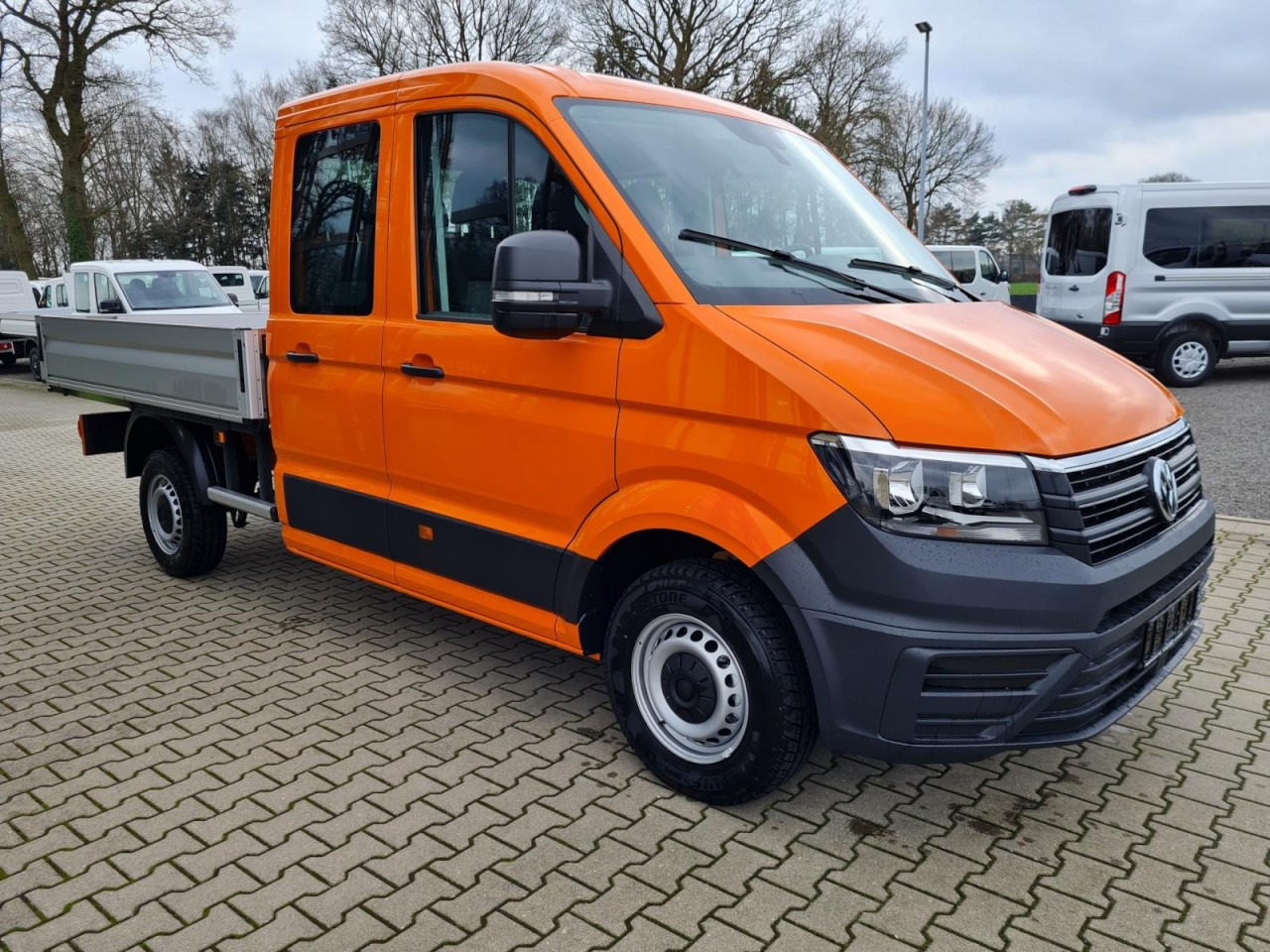 Volkswagen Crafter 35 Doka TDI MR AHK ERGO KLIMA Tempomat - Bortinis automobilis, Komercinis automobilis su dviguba kabina: foto 4 Volkswagen Crafter 35 Doka TDI MR AHK ERGO KLIMA Tempomat - Bortinis automobilis, Komercinis automobilis su dviguba kabina: foto 4
