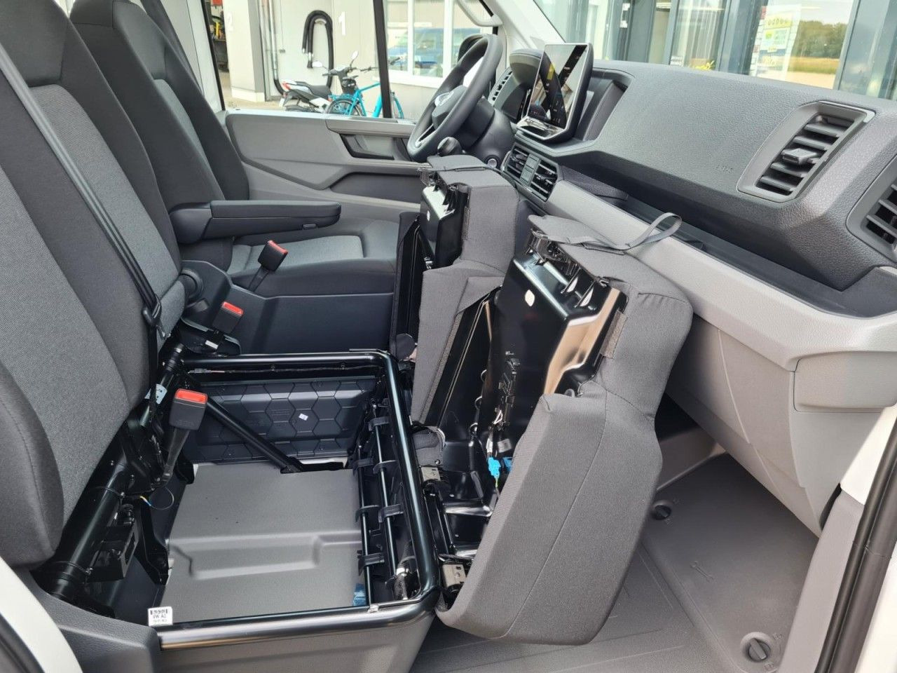 Bortinis automobilis, Komercinis automobilis su dviguba kabina Volkswagen Crafter 35 Doka TDI MR LED KLIMA TEMPOMAT: foto 24