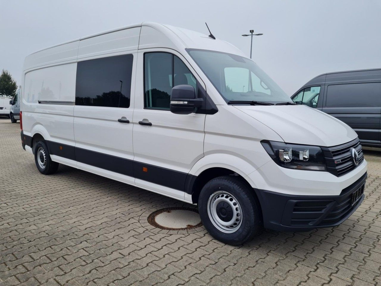 Volkswagen Crafter 35 Kasten Plus 4MOTION Doka Mixto L4H3 - Krovininis mikroautobusas, Komercinis automobilis su dviguba kabina: foto 3 Volkswagen Crafter 35 Kasten Plus 4MOTION Doka Mixto L4H3 - Krovininis mikroautobusas, Komercinis automobilis su dviguba kabina: foto 3