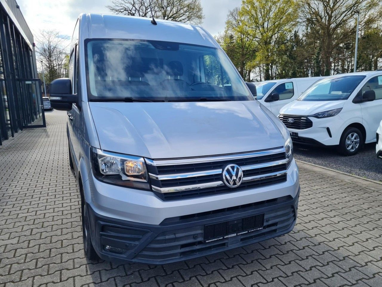 Volkswagen Crafter 35 Kasten TDI MR hoch NAVI KLIMA TEMPOMA - Krovininis mikroautobusas: foto 2 Volkswagen Crafter 35 Kasten TDI MR hoch NAVI KLIMA TEMPOMA - Krovininis mikroautobusas: foto 2