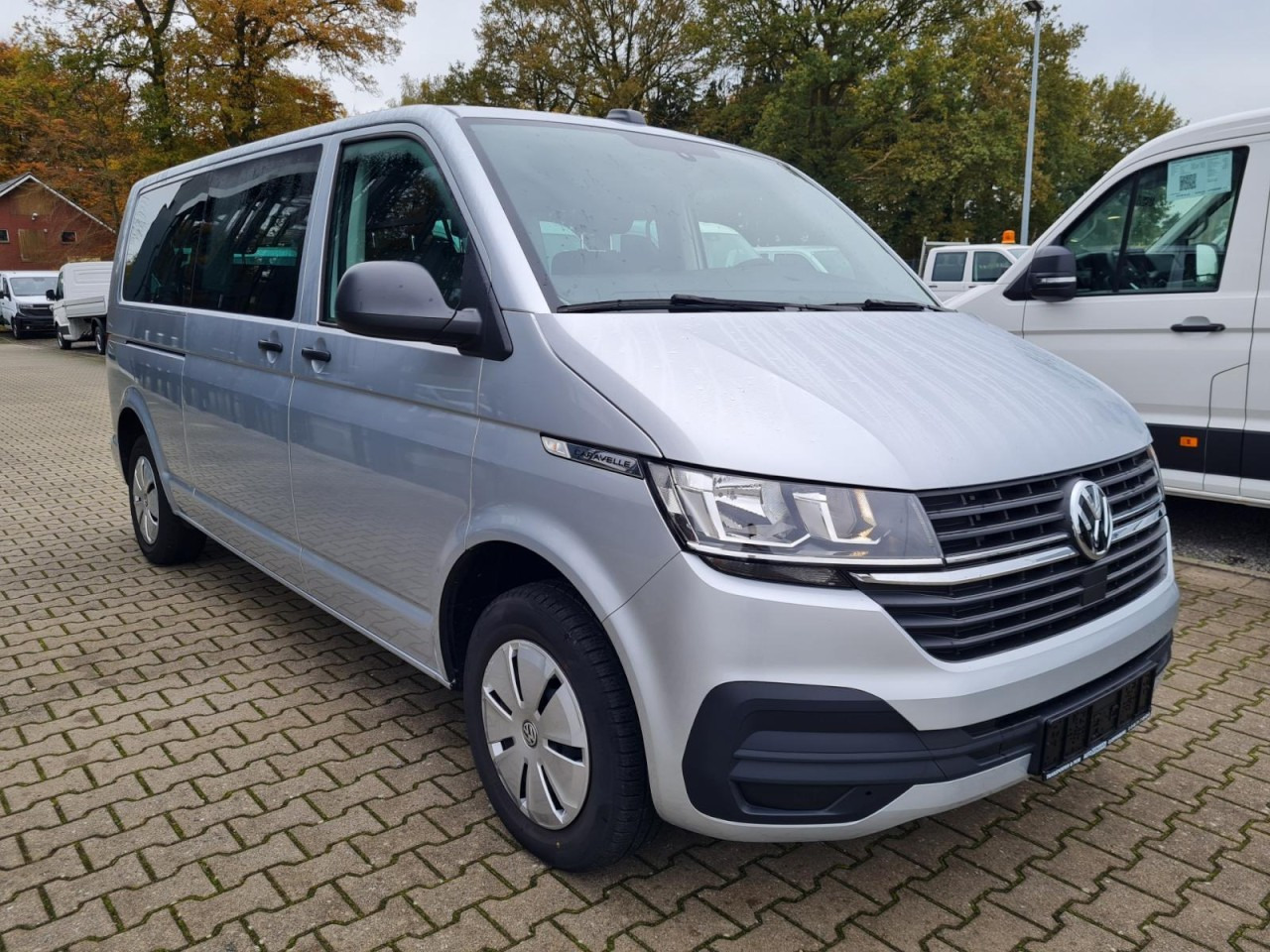 Volkswagen T6.1 Caravelle TDI lang 9 Sitzer 2 Schiebetüren Trendl. - Mikroautobusas, Keleivinis furgonas: foto 3 Volkswagen T6.1 Caravelle TDI lang 9 Sitzer 2 Schiebetüren Trendl. - Mikroautobusas, Keleivinis furgonas: foto 3