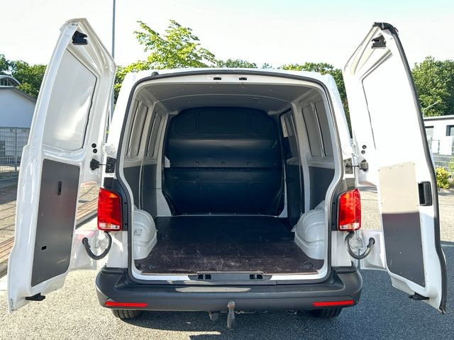 Volkswagen T6.1 TDI Kasten lang Flügeltüren AHK KLIMA TEMPOMAT - Mažas furgonas: foto 4 Volkswagen T6.1 TDI Kasten lang Flügeltüren AHK KLIMA TEMPOMAT - Mažas furgonas: foto 4