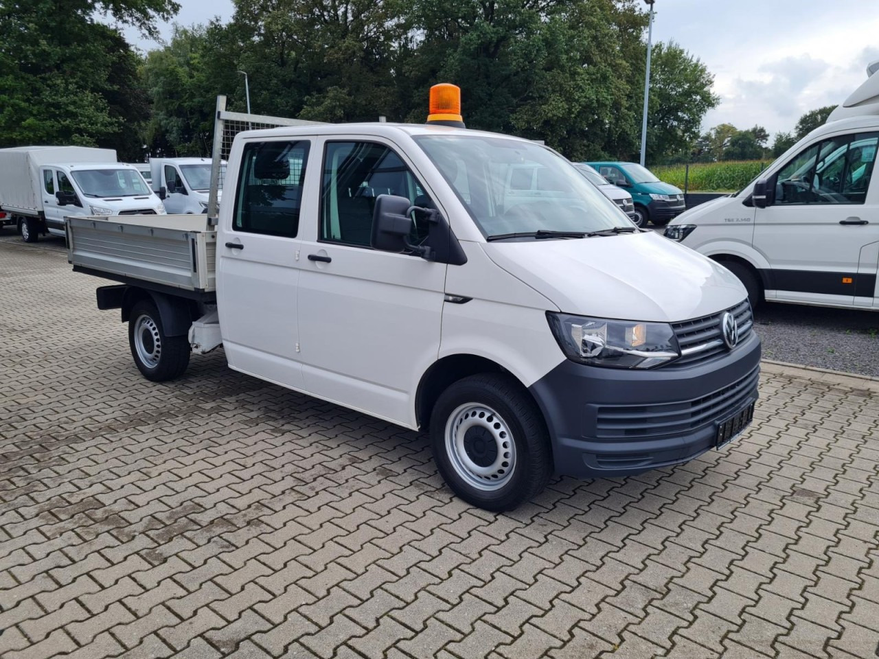 Volkswagen T6 Doka TDI LR AHK Leiterträger Klima STANDHEIZ - Bortinis automobilis: foto 3 Volkswagen T6 Doka TDI LR AHK Leiterträger Klima STANDHEIZ - Bortinis automobilis: foto 3