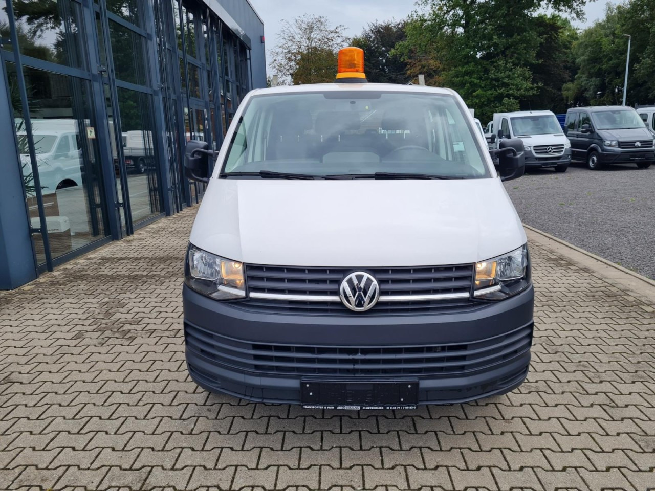 Volkswagen T6 Doka TDI LR AHK Leiterträger Klima STANDHEIZ - Bortinis automobilis: foto 2 Volkswagen T6 Doka TDI LR AHK Leiterträger Klima STANDHEIZ - Bortinis automobilis: foto 2