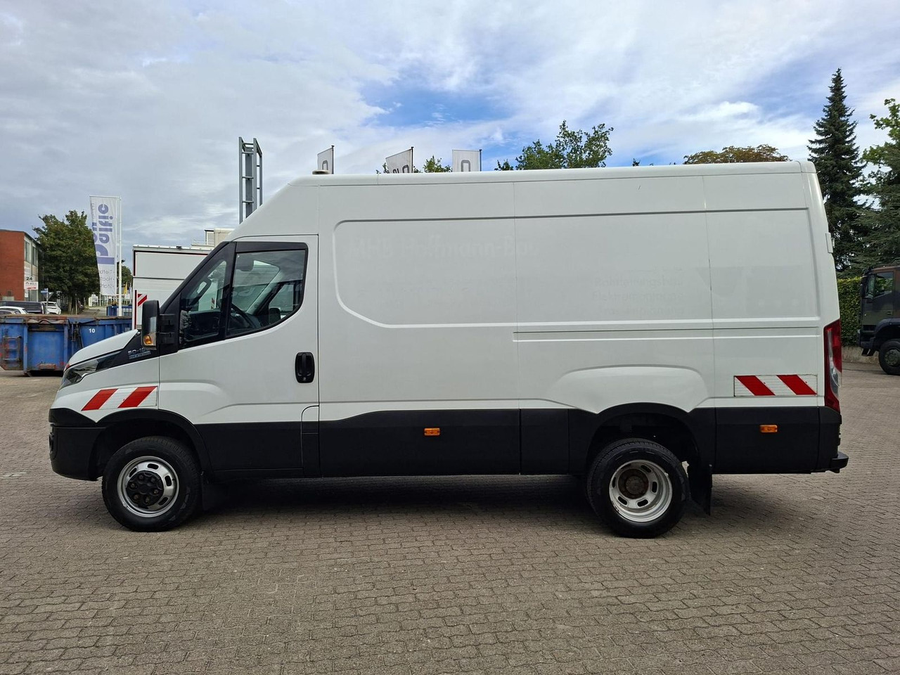 Iveco Daily 50C18HA8 V AHK, RADIO, KLIMA, 132 kW (1... - Bortinis automobilis: foto 2 Iveco Daily 50C18HA8 V AHK, RADIO, KLIMA, 132 kW (1... - Bortinis automobilis: foto 2