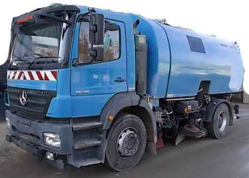 DB road sweeper with Schörling body 1629 K 4×2 / DB Kehrmaschine mit Schörling Aufbau 1629 K 4×2 - Gatvių šlavimo mašina: foto 1 DB road sweeper with Schörling body 1629 K 4×2 / DB Kehrmaschine mit Schörling Aufbau 1629 K 4×2 - Gatvių šlavimo mašina: foto 1
