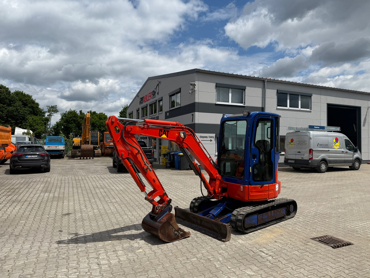 Caterpillar 303C Minibagger - Ekskavatorius: foto 1 Caterpillar 303C Minibagger - Ekskavatorius: foto 1