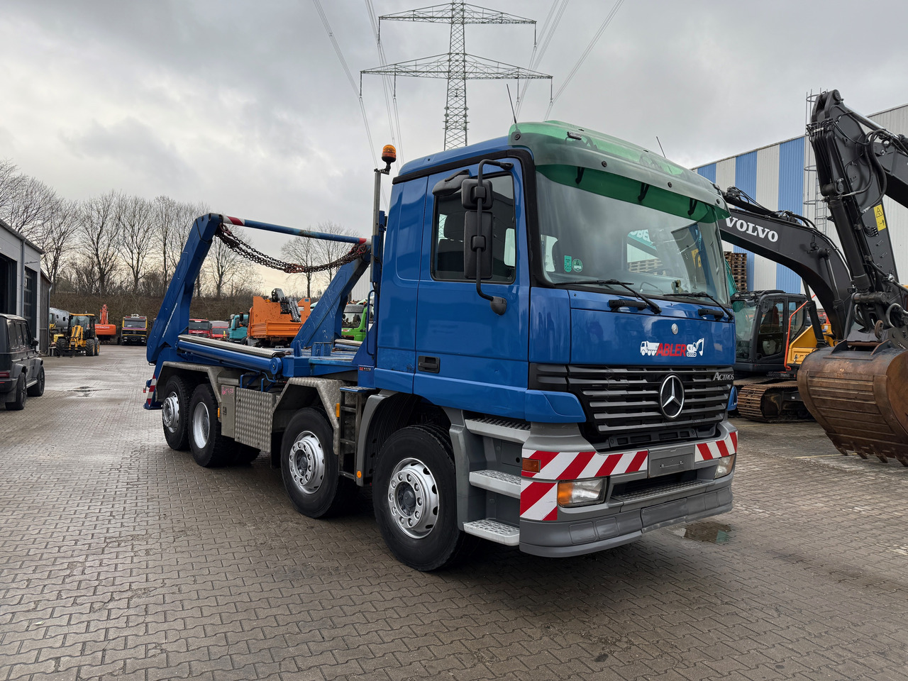Mercedes-Benz 3243 Actros MP1 4-Achs Absetzkipper - Nuožulnaus pakėlimo ant platformos sunkvežimis: foto 3 Mercedes-Benz 3243 Actros MP1 4-Achs Absetzkipper - Nuožulnaus pakėlimo ant platformos sunkvežimis: foto 3