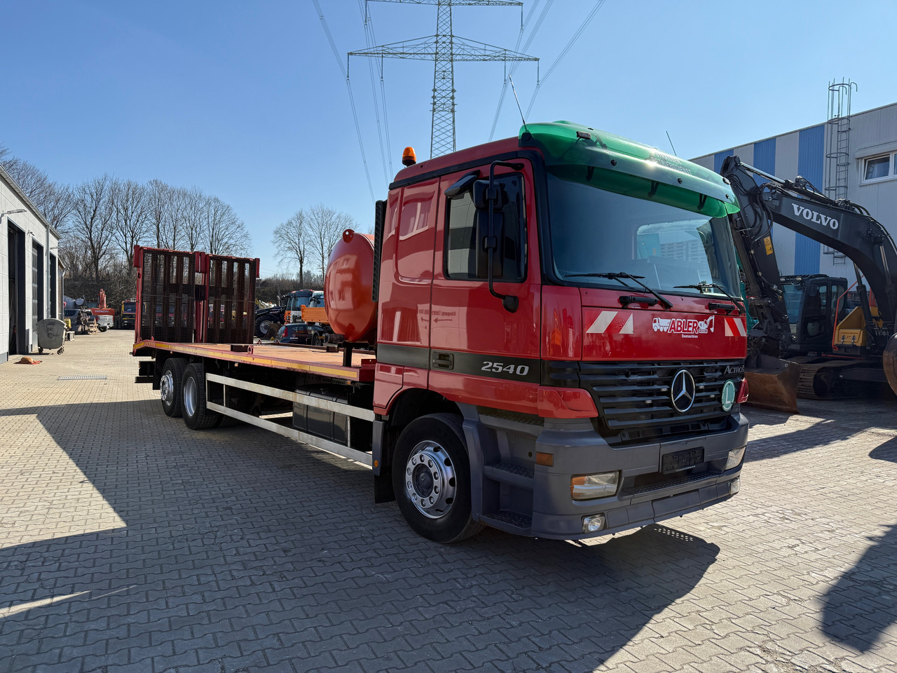 Mercedes-Benz 2540 Actros MP1 Baumaschinentrnasporter - Sunkvežimis: foto 3 Mercedes-Benz 2540 Actros MP1 Baumaschinentrnasporter - Sunkvežimis: foto 3