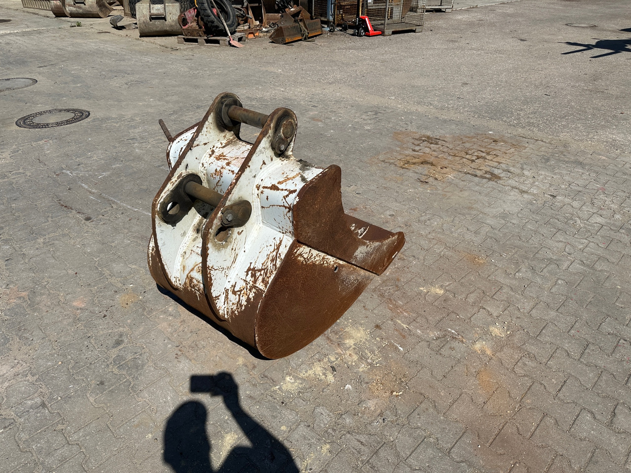 Tieflöffel 80cm O & K - Ekskavatoriaus kaušas - Statybinė technika: foto 3 Tieflöffel 80cm O & K - Ekskavatoriaus kaušas - Statybinė technika: foto 3