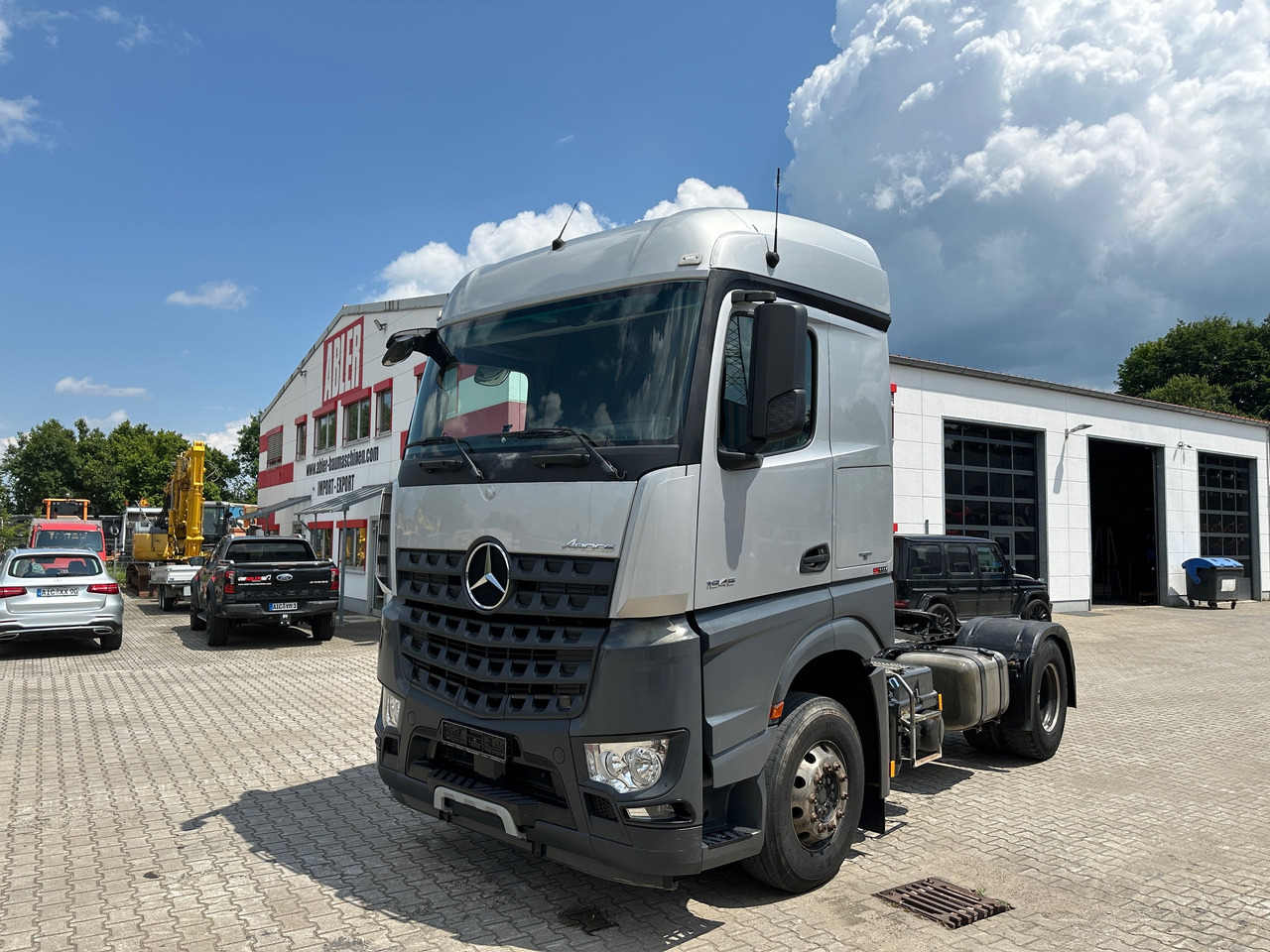 Mercedes-Benz 1845 Arocs SZM Kipphydraulik Mischerantrieb - Vilkikas: foto 2 Mercedes-Benz 1845 Arocs SZM Kipphydraulik Mischerantrieb - Vilkikas: foto 2