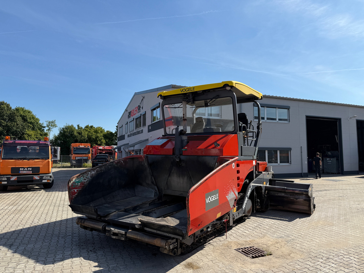 Vögele Super 1800-2 Asphaltfertiger mit Nivellierung 650cm - Asfalto klotuvas: foto 2 Vögele Super 1800-2 Asphaltfertiger mit Nivellierung 650cm - Asfalto klotuvas: foto 2