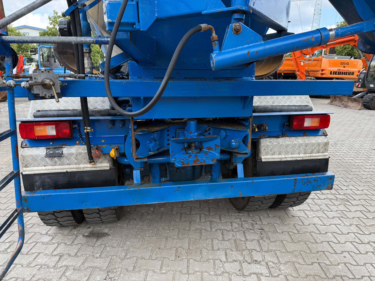 Volvo FM420 Wechselsystem Kipper Betonmischer - Betonvežis: foto 5 Volvo FM420 Wechselsystem Kipper Betonmischer - Betonvežis: foto 5
