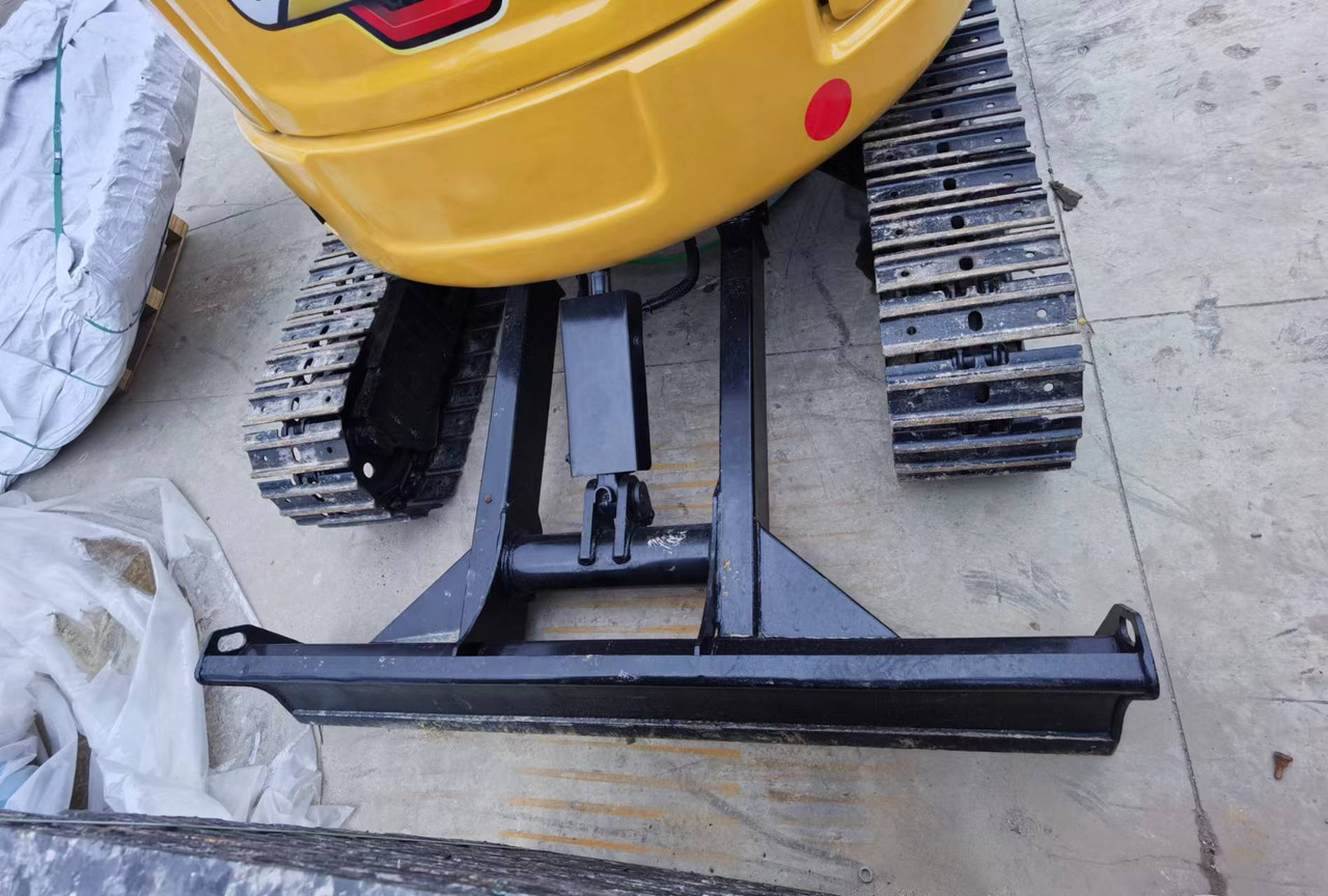 CATERPILLAR 303.5E - Mini ekskavatorius: foto 5 CATERPILLAR 303.5E - Mini ekskavatorius: foto 5