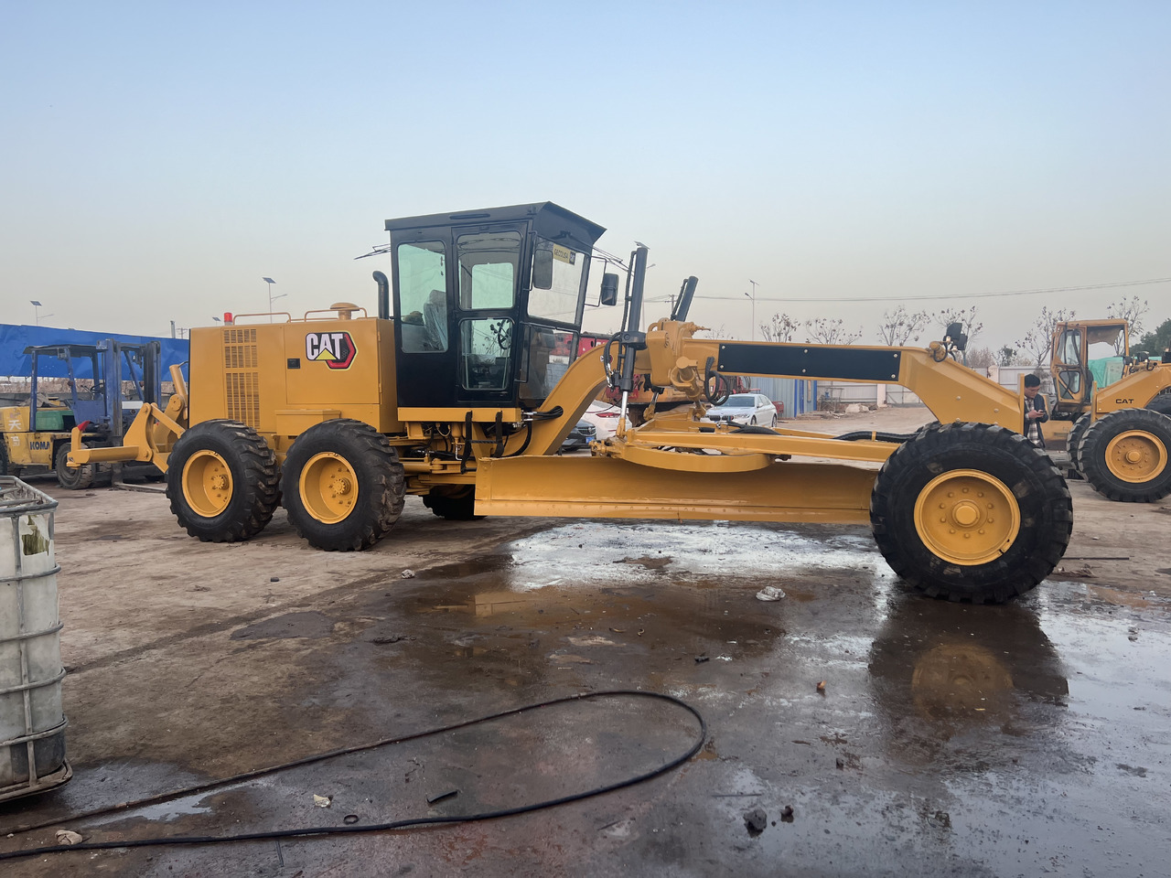 Caterpillar 140H - Greideris: foto 4 Caterpillar 140H - Greideris: foto 4
