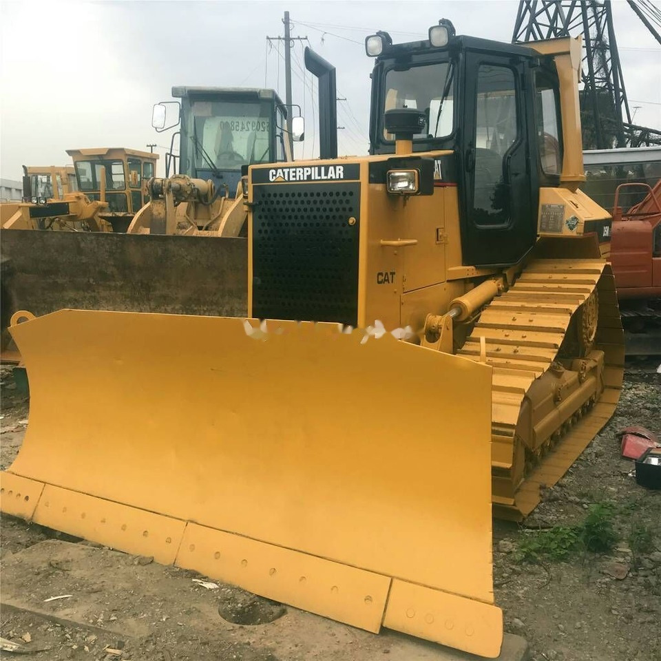 Caterpillar D 5 M LGP - Buldozeris: foto 1 Caterpillar D 5 M LGP - Buldozeris: foto 1