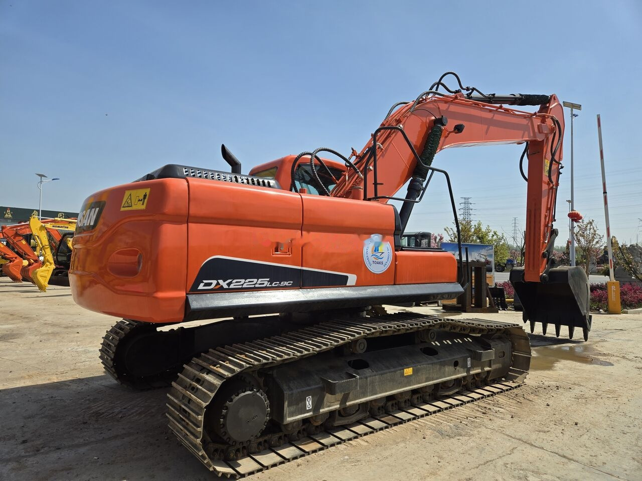 Vikšrinis ekskavatorius Doosan DX225: foto 7